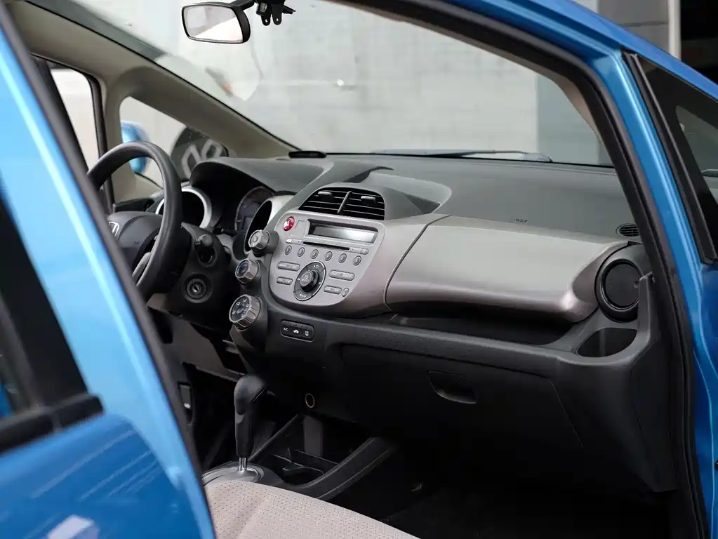 Honda Fit 2010 — фото 52