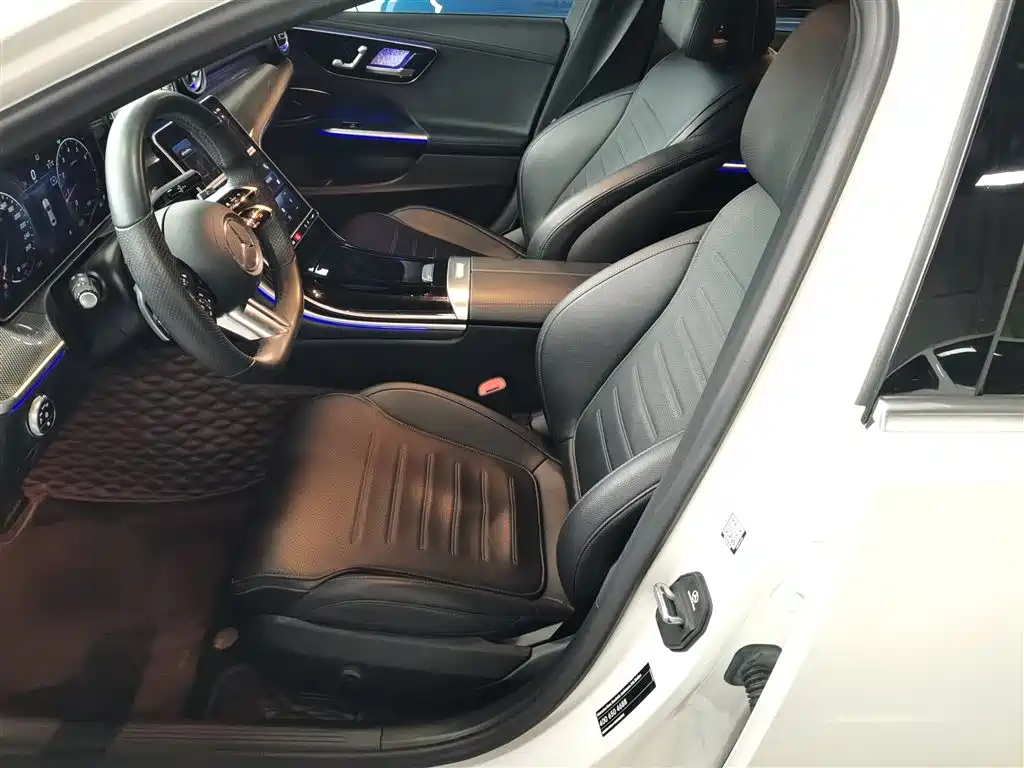 Mercedes-Benz C-Class 2022 — фото 11