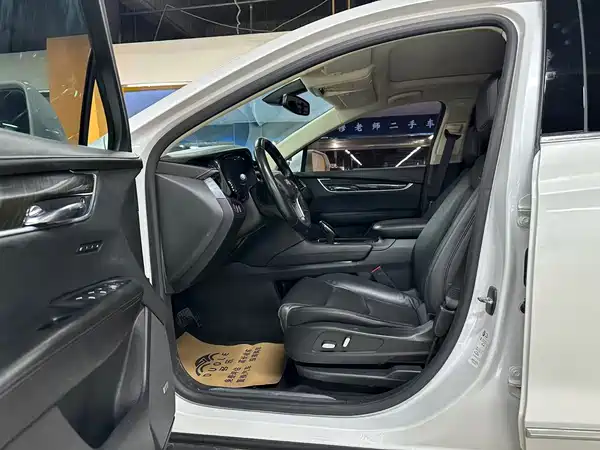 Cadillac XT5 2018