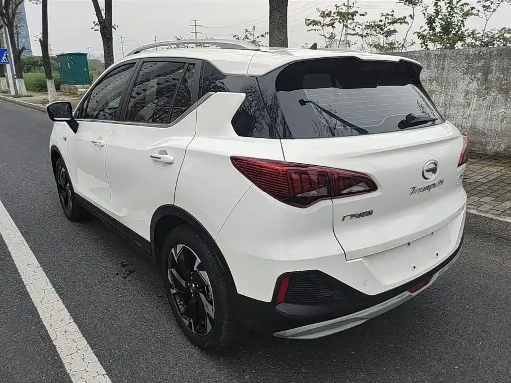 GAC Motor Trumpchi GS3 2021 — фото 5