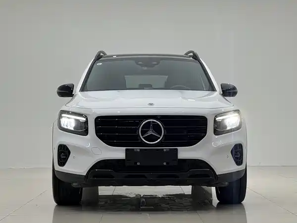Mercedes-Benz GLB 2026