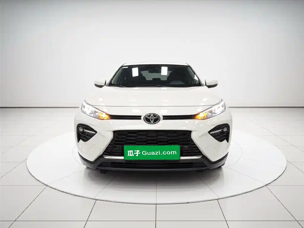 Toyota Wildlander 2020 — фото 3