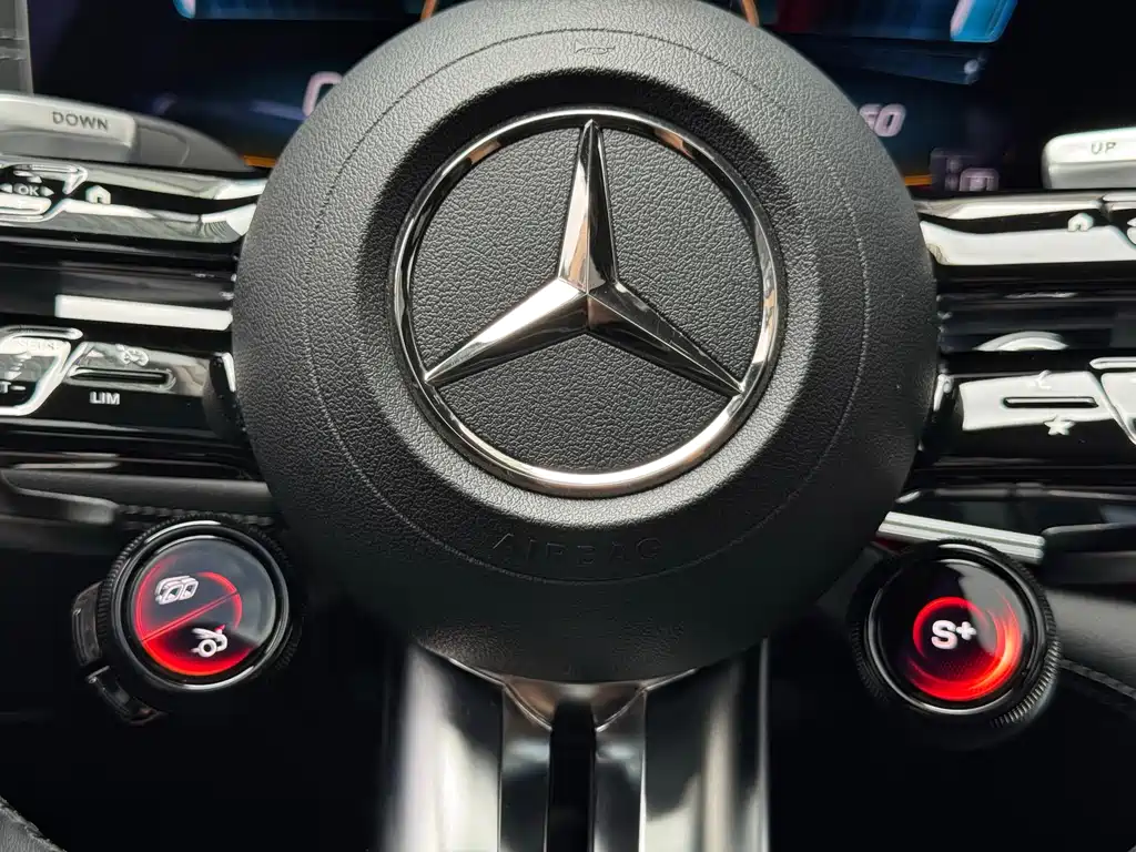 Mercedes-Benz AMG GT 2022 — фото 12
