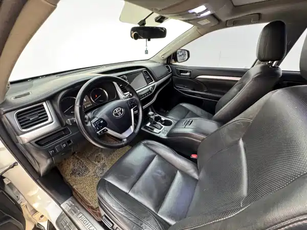 Toyota Highlander 2015