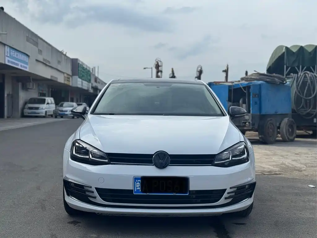 Volkswagen Golf 2014