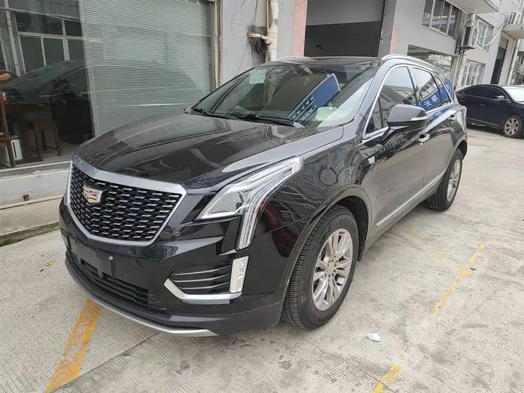 Cadillac XT5 2021 — фото 2
