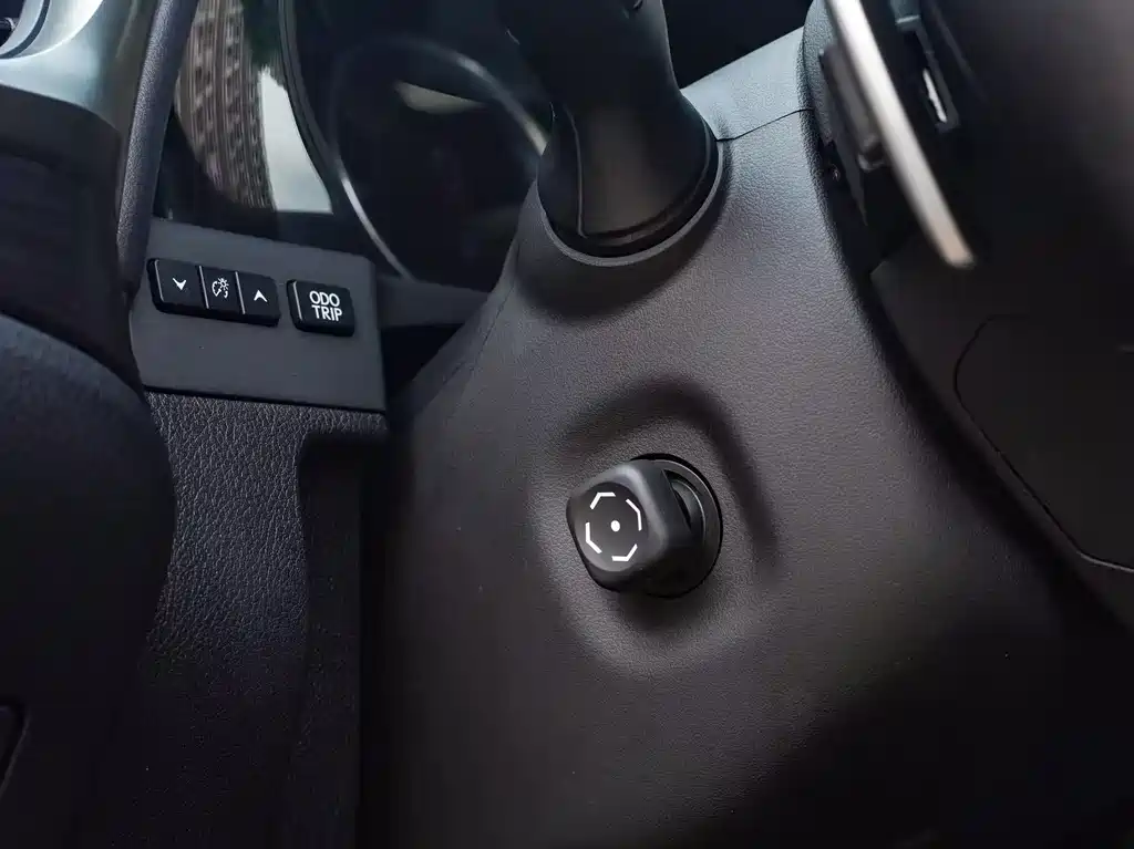 Lexus ES 2020 — фото 15