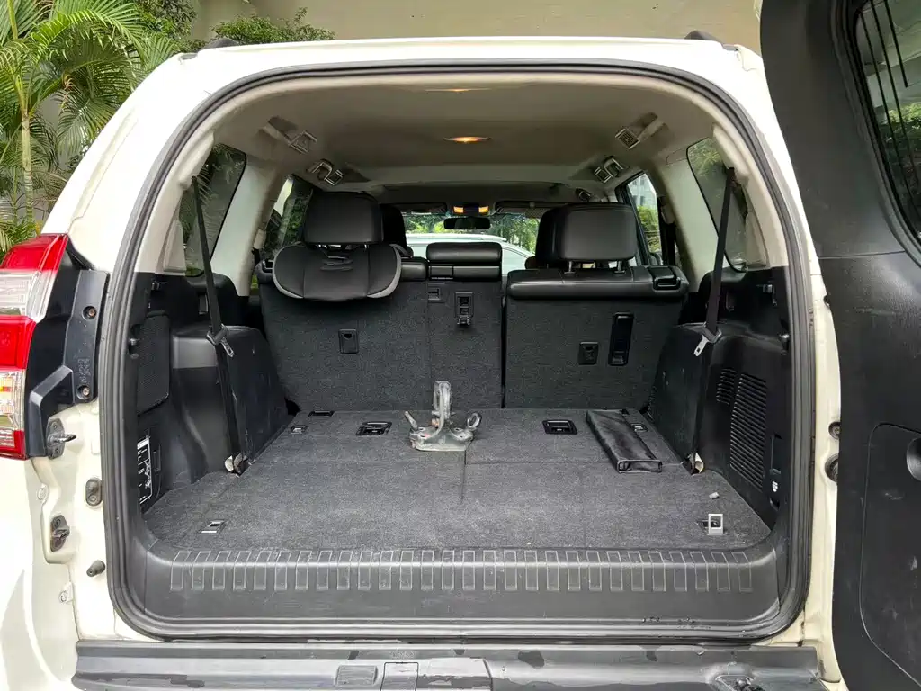 Toyota Prado 2014 — фото 17