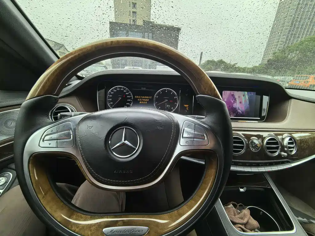 Mercedes-Benz S-Class 2015 — фото 21
