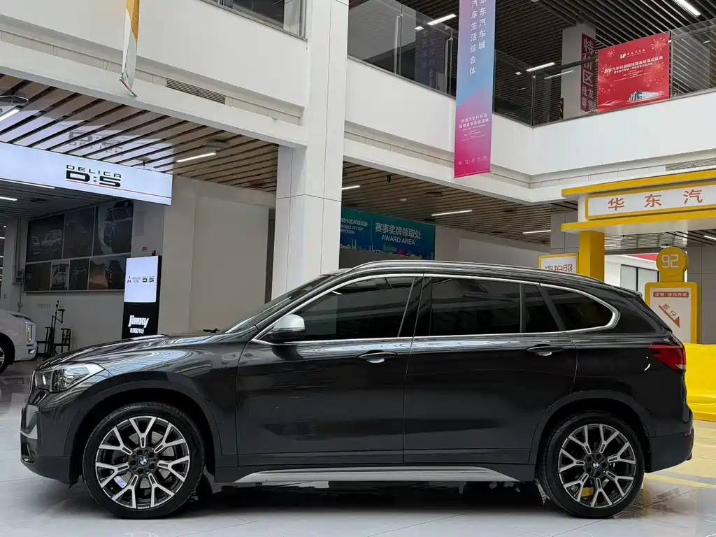 BMW X1 2021
