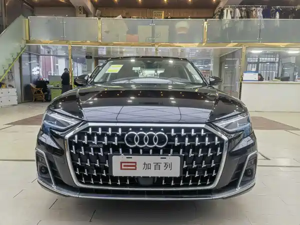 Audi A8 2024