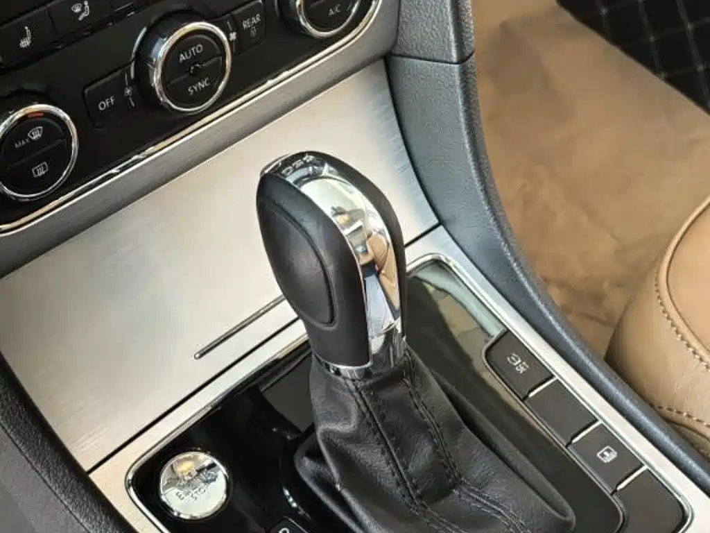 Volkswagen Passat 2014