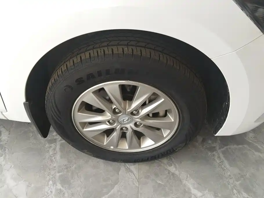 Hyundai Joyful 2020