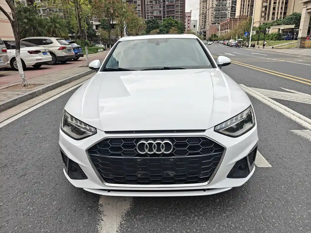 Audi A4L 2021 — фото 3