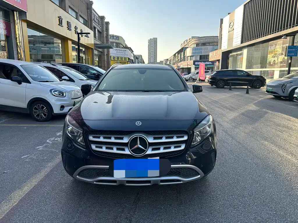 Mercedes-Benz GLA 2018 — фото 2