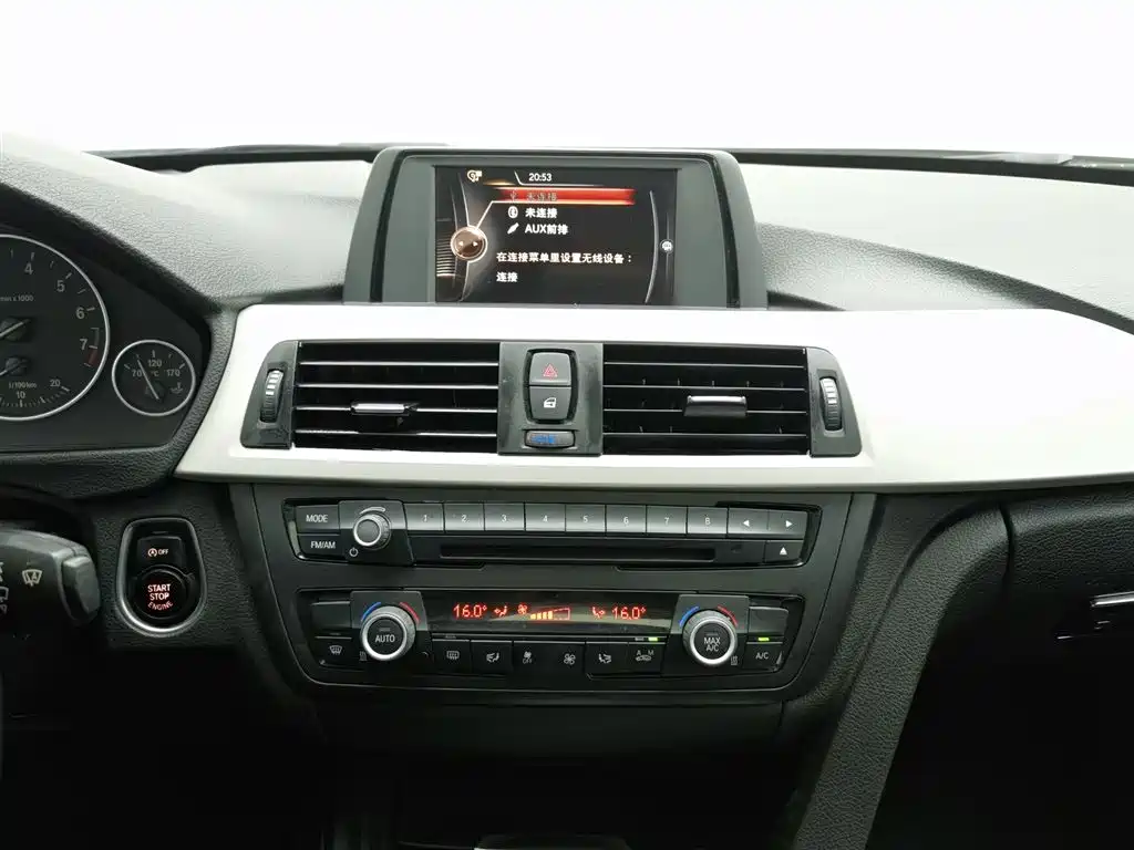 BMW 3 Series 2015 — фото 12
