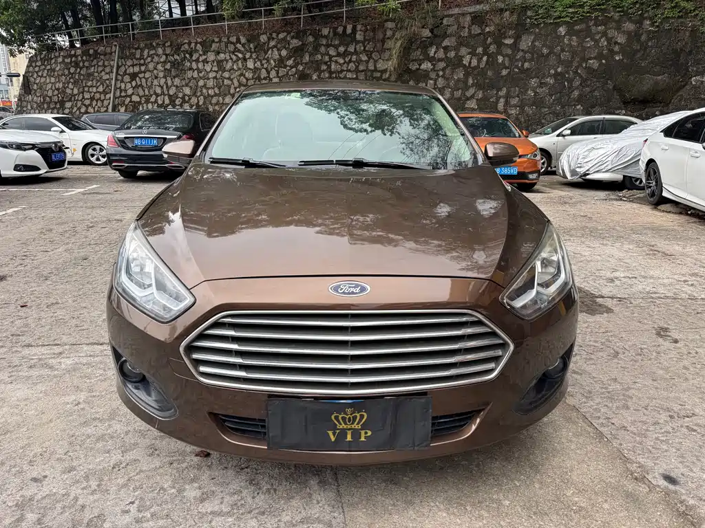 Ford Escort 2017