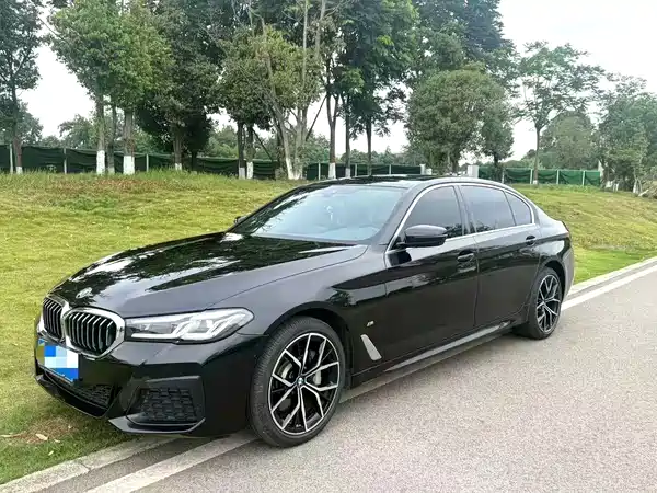 BMW 5 Series 2023