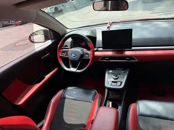 BYD e2 2021