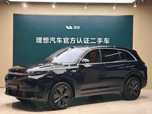 Li Auto L7 2025