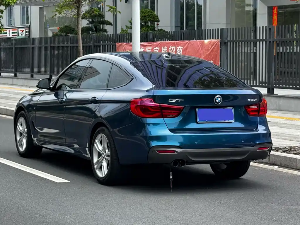 BMW 3 Series GT 2016 — фото 18