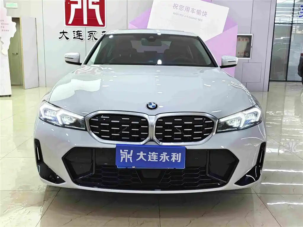 BMW 3 Series 2025