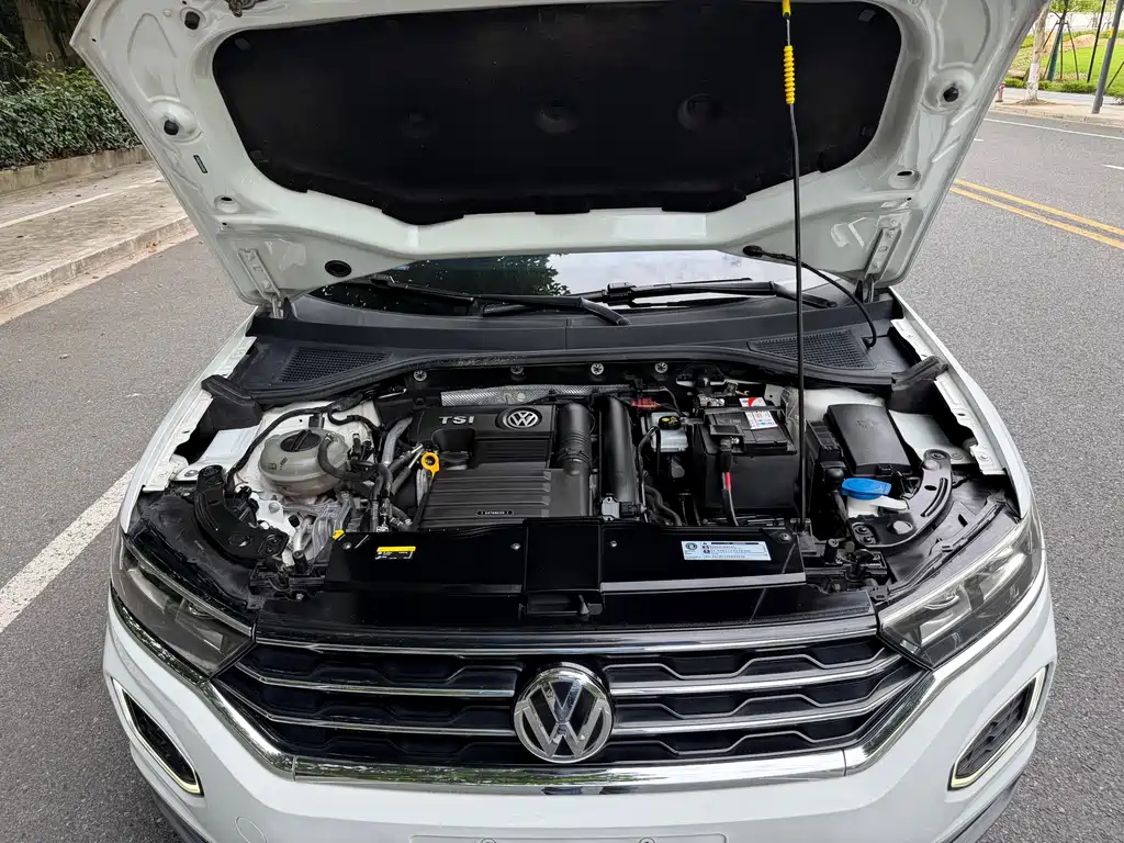 Volkswagen T-Roc 2018 — фото 19