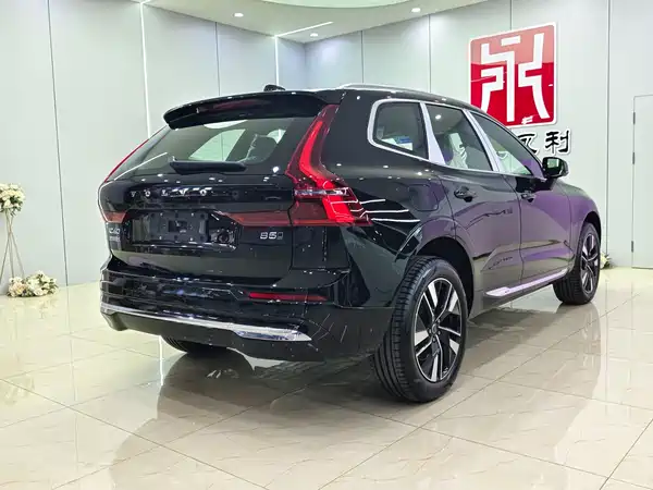 Volvo XC60 2026