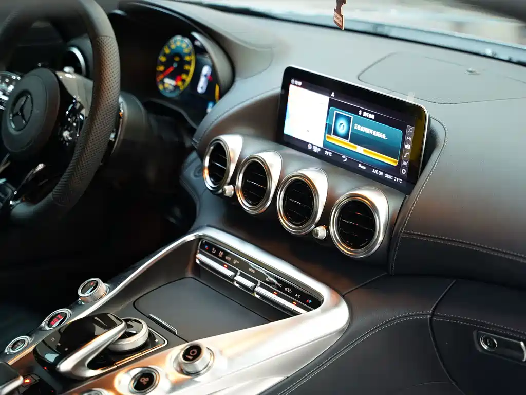 Mercedes-Benz AMG GT 2018 — фото 14