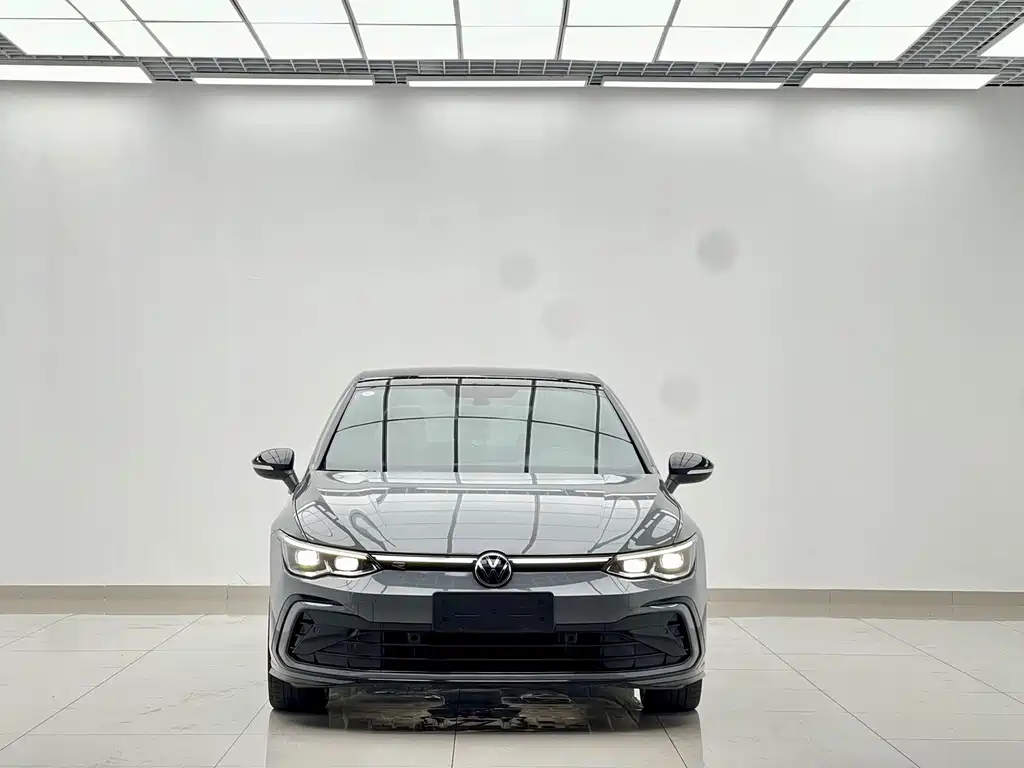 Volkswagen Golf 2022