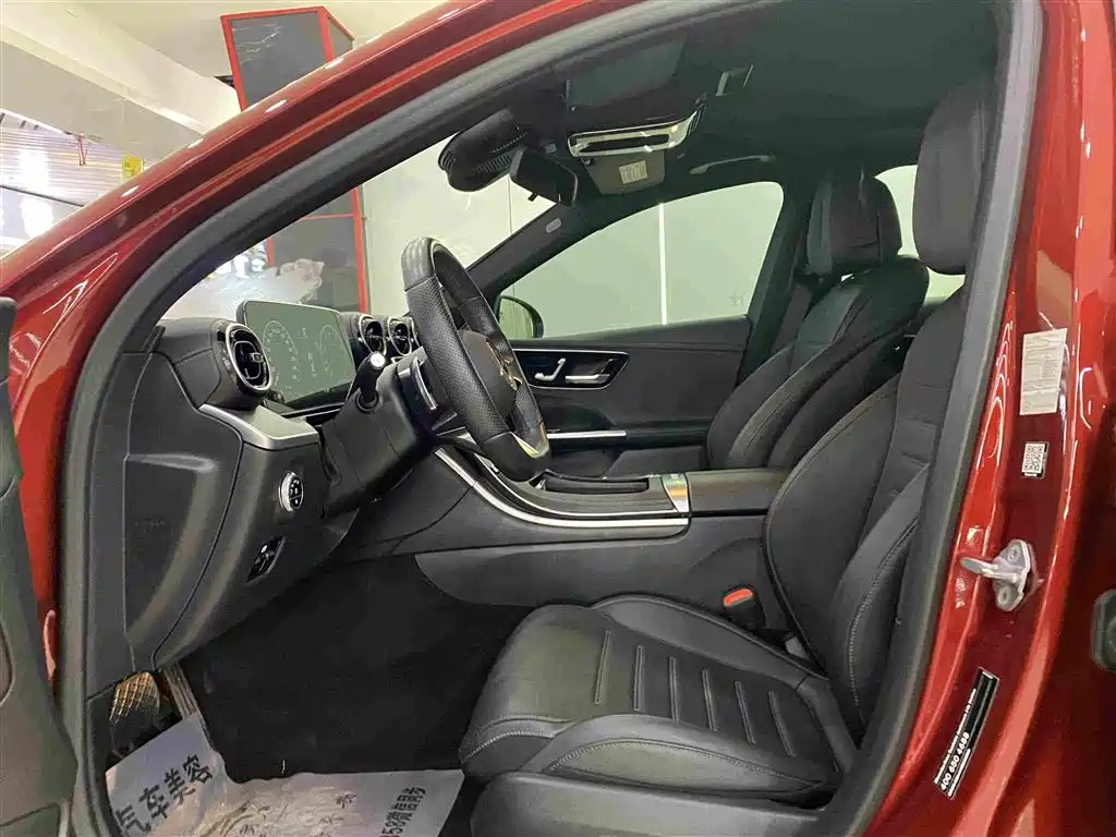 Mercedes-Benz C-Class 2022