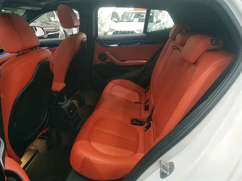 BMW X2 2020 — фото 17