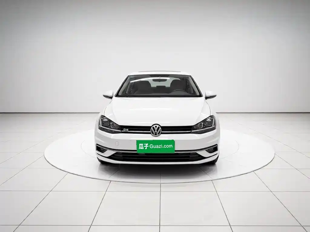 Volkswagen Golf 2018 — фото 24