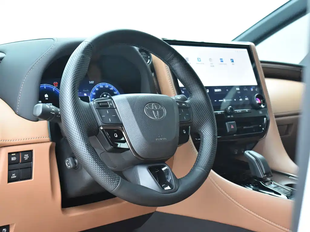 Toyota Alphard 2024 — фото 12