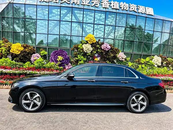 Mercedes-Benz E-Class 2019