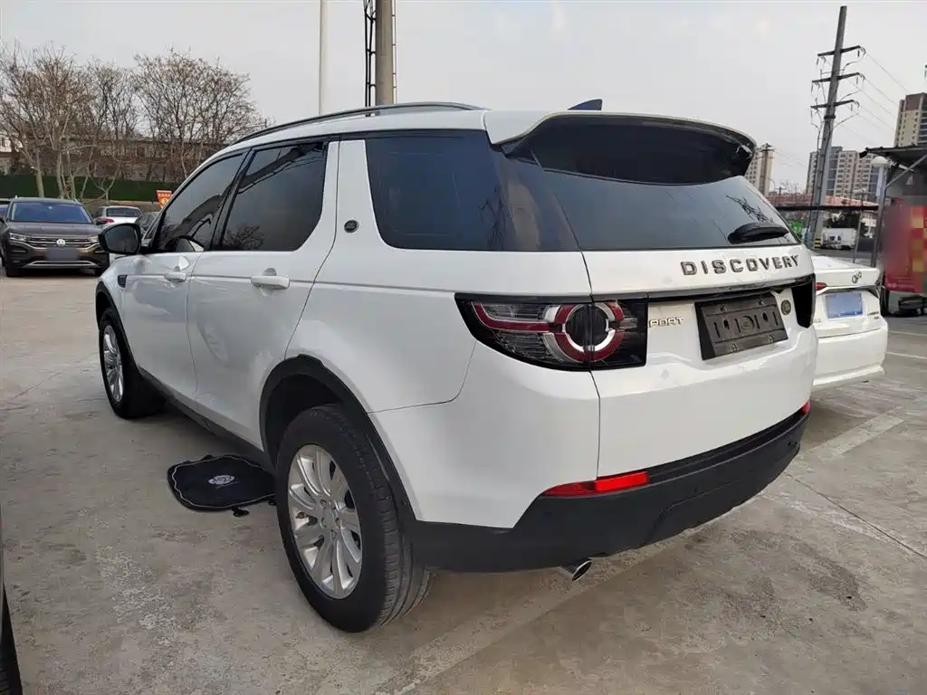 Land Rover Discovery Sport 2018 — фото 5