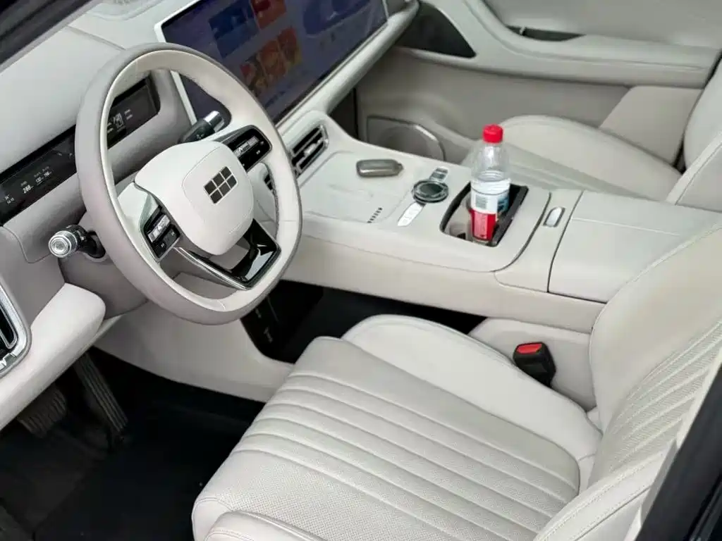Geely Galaxy M9 2025 — фото 15