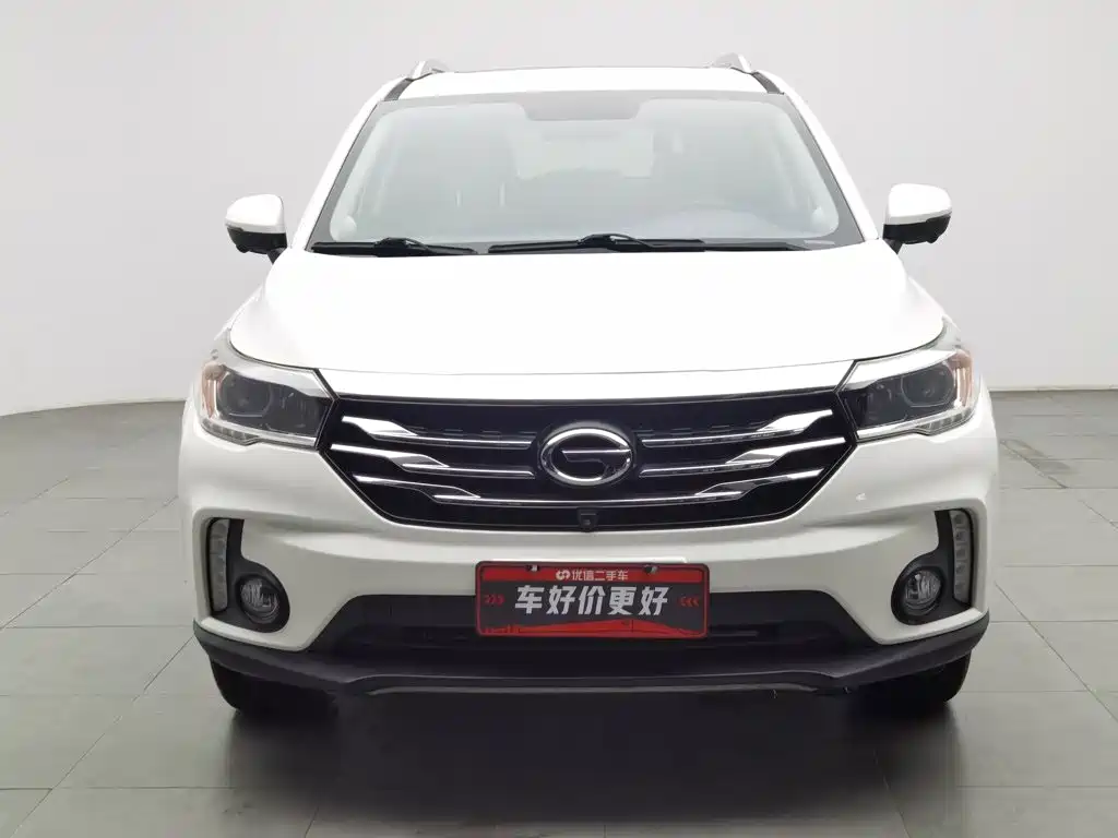 GAC Trumpchi GS4 2017 — фото 3