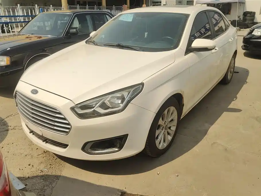 Ford Escort 2016
