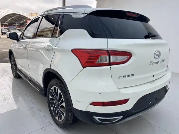 GAC Motor Trumpchi GS4 2017 — фото 19