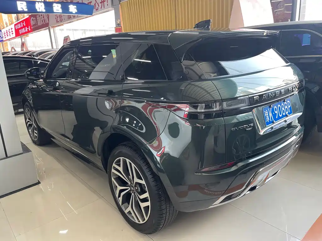 Land Rover Range Rover Evoque 2024 — фото 19