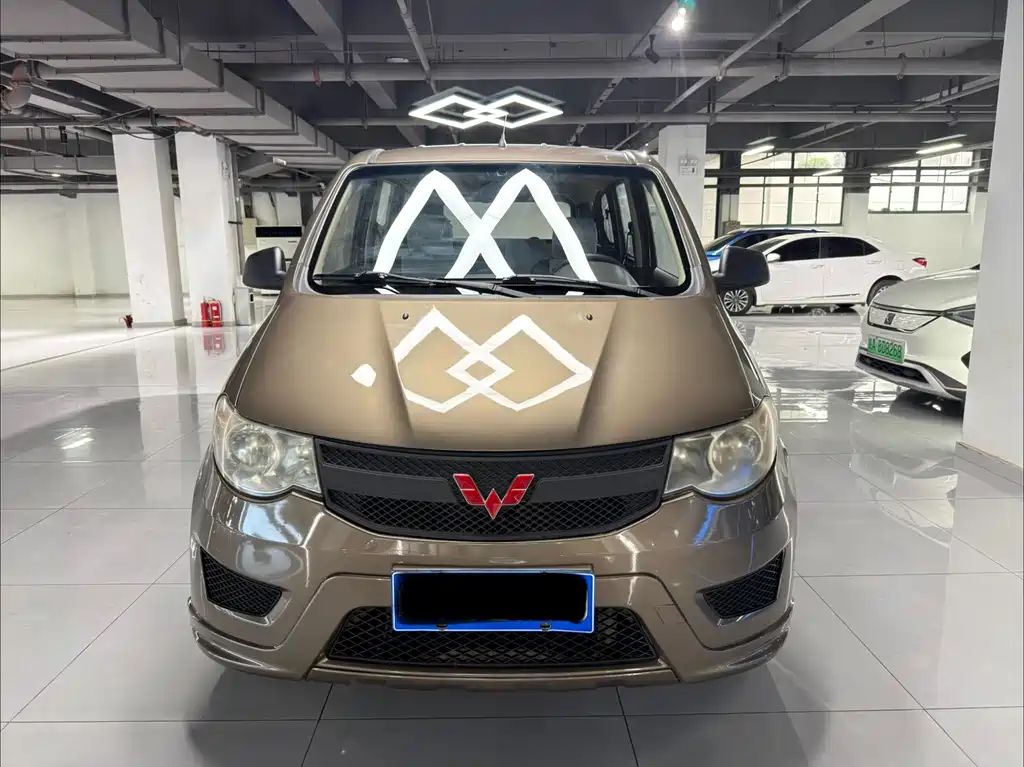 Wuling Hongguang 2016 — фото 2