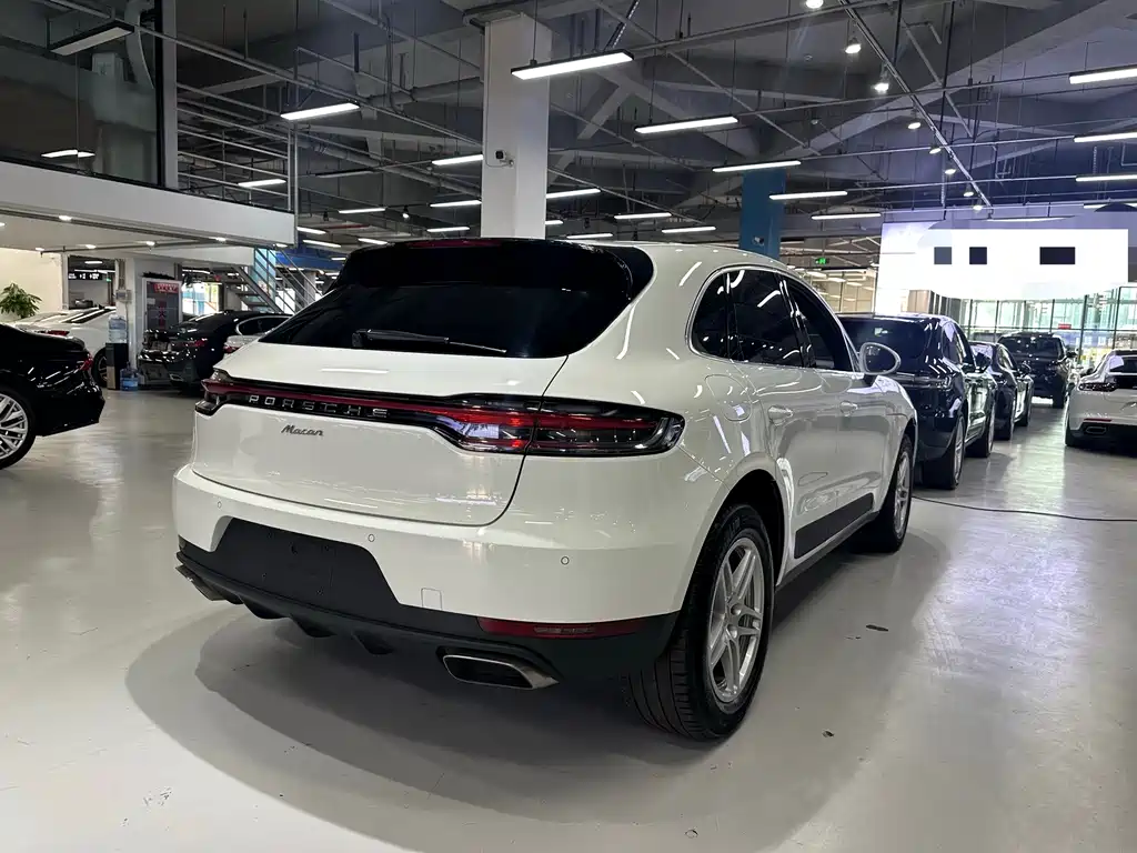 Porsche Macan 2021 — фото 4