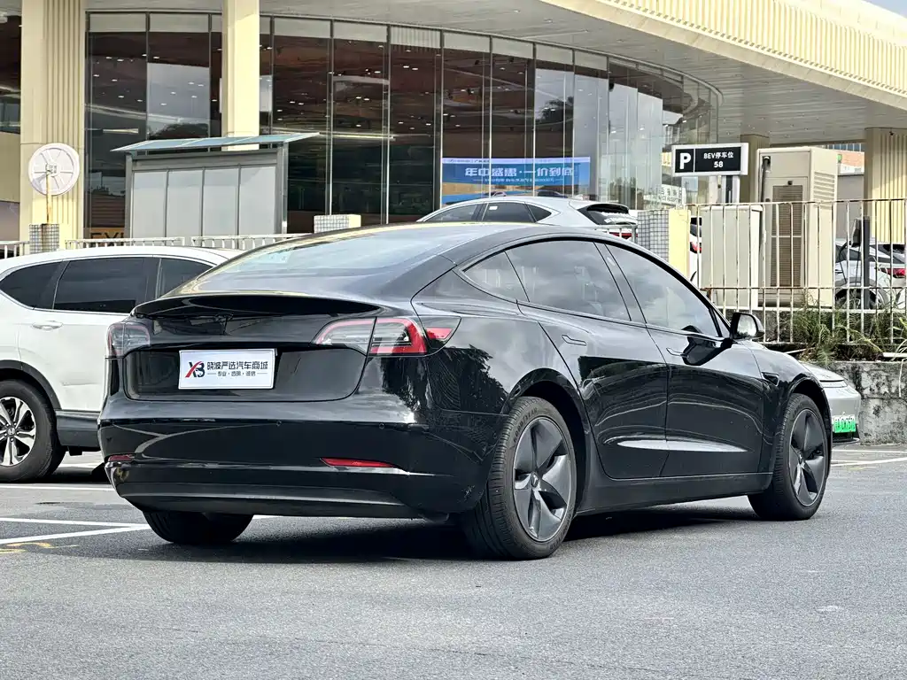 Tesla Model 3 2019 — фото 4
