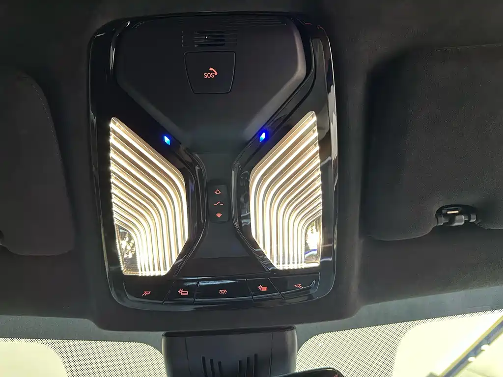 BMW X7 2020 — фото 18