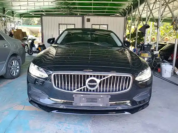 Volvo S90 2018