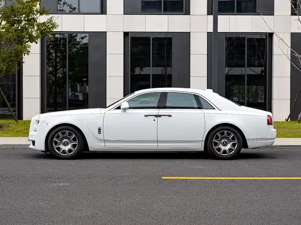 Rolls-Royce Ghost 2018