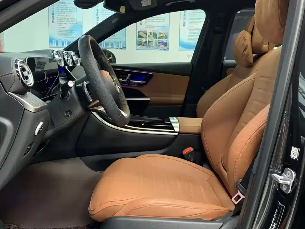Mercedes-Benz GLC 2024