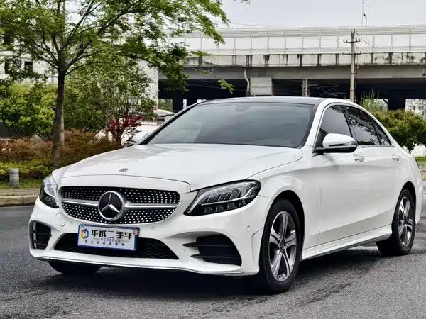 Mercedes-Benz C-Class 2021