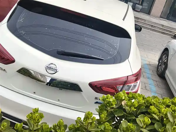 Nissan Tiida 2016